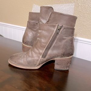 Freebird by Steven Clip, size 9